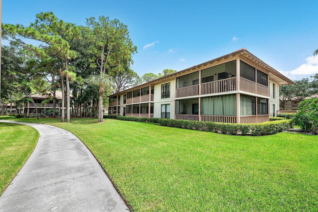 027-523BrackenwoodPlace-PalmBeachGardens