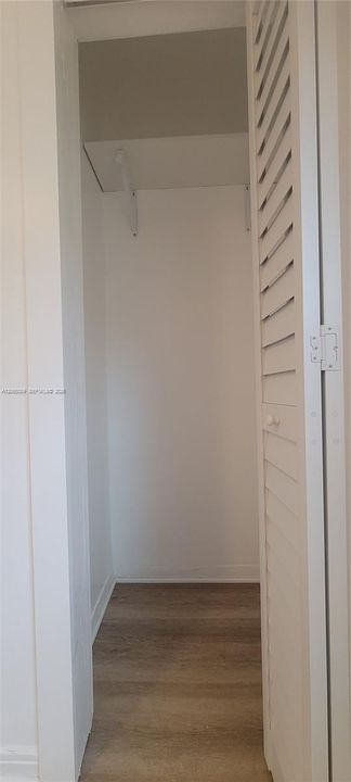 Под контрактом: $1,350 (1 спален, 1 ванн, 500 Квадратных фут)
