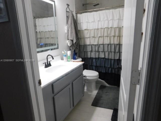 На продажу: $355,000 (3 спален, 2 ванн, 1580 Квадратных фут)