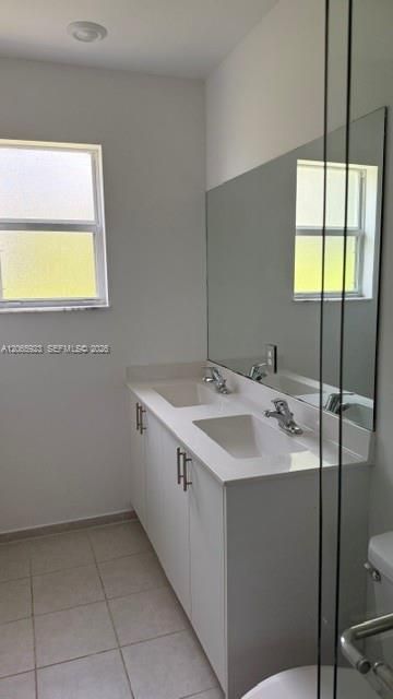 For Sale: $359,000 (3 beds, 3 baths, 1328 Square Feet)