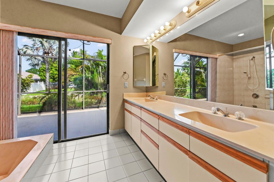 26 Bathroom 01