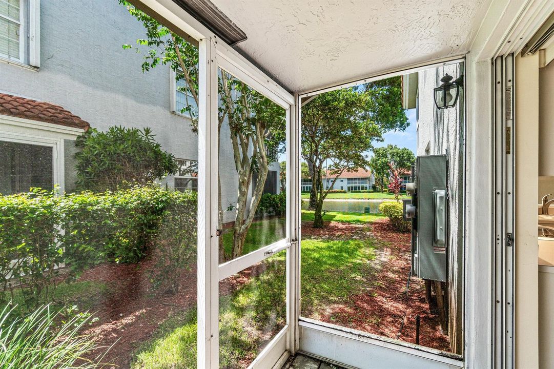 031-7408LakeMeadowWay-101-BoyntonBeach-F