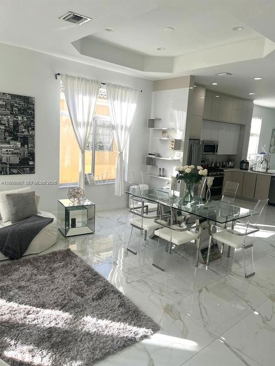 For Sale: $895,000 (3 beds, 2 baths, 1900 Square Feet)