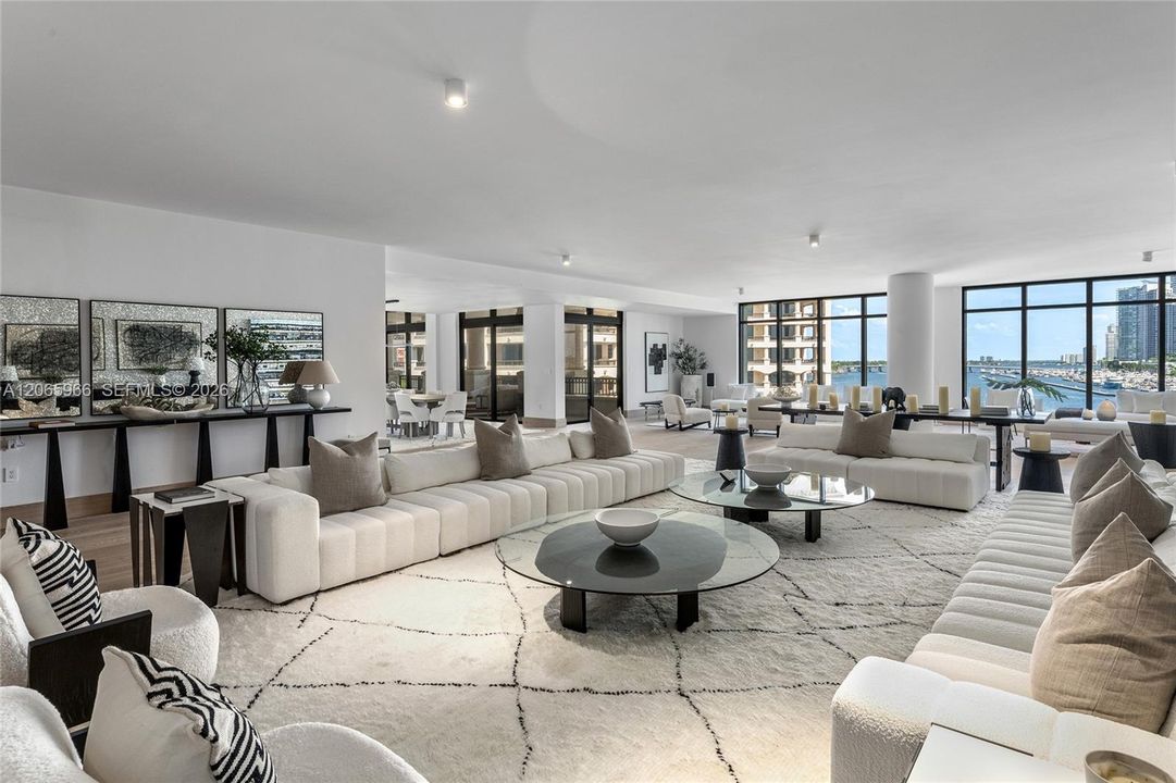 En Venta: $36,250,000 (5 camas, 6 baños, 7630 Pies cuadrados)