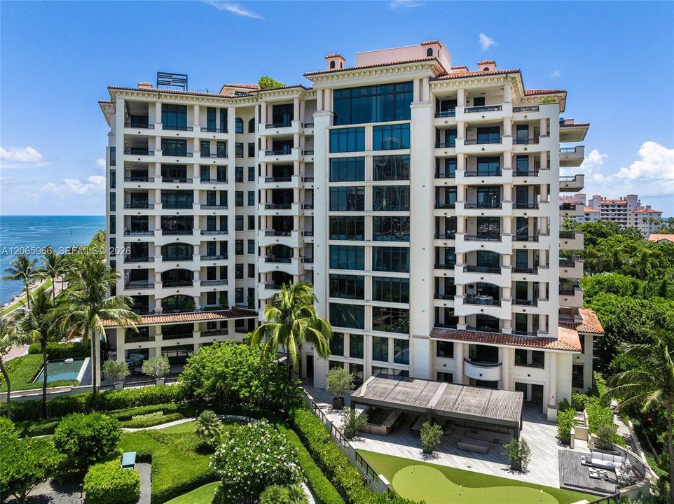 En Venta: $36,250,000 (5 camas, 6 baños, 7630 Pies cuadrados)