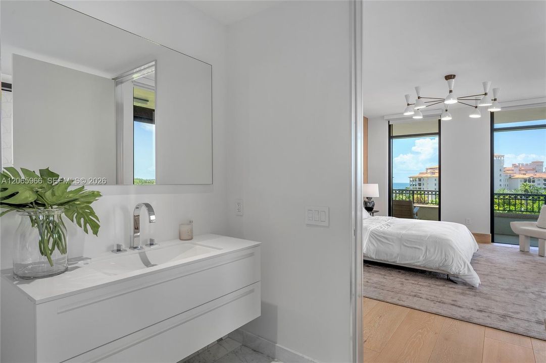 En Venta: $36,250,000 (5 camas, 6 baños, 7630 Pies cuadrados)