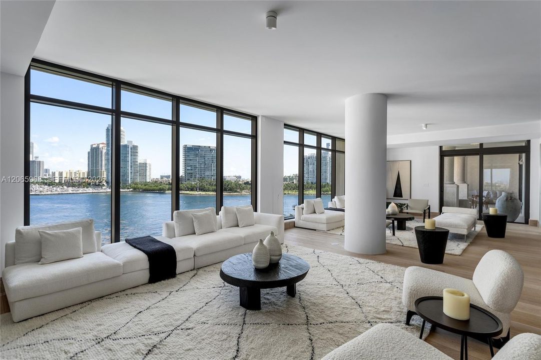 En Venta: $36,250,000 (5 camas, 6 baños, 7630 Pies cuadrados)