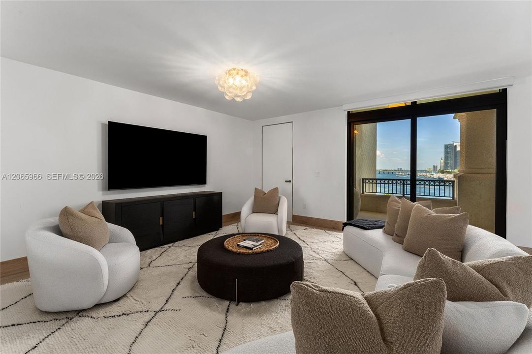 En Venta: $36,250,000 (5 camas, 6 baños, 7630 Pies cuadrados)