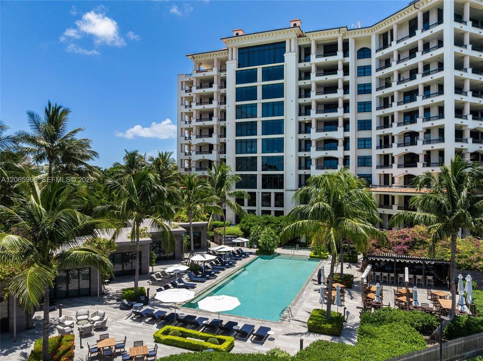 En Venta: $36,250,000 (5 camas, 6 baños, 7630 Pies cuadrados)