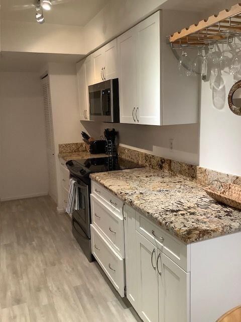 GRANITE COUNTERS