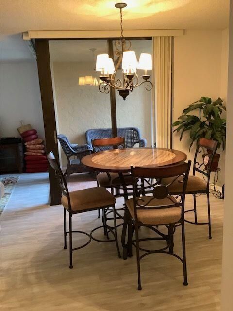 DINING AREA WITH NATURAL LIGHT