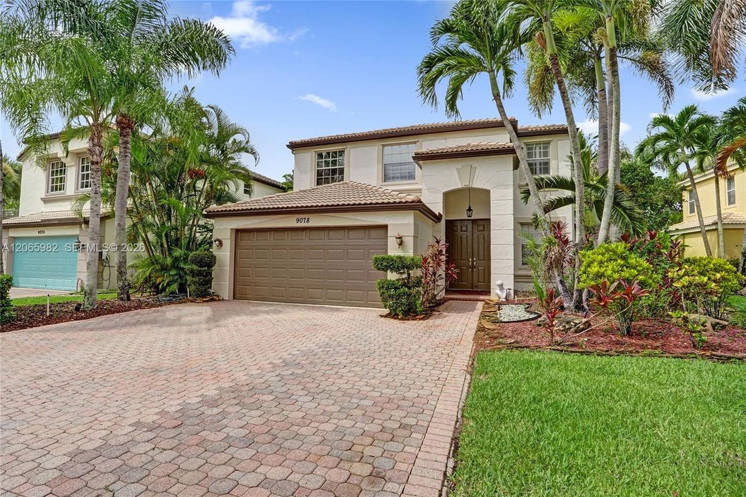 For Sale: $729,000 (4 beds, 2 baths, 2661 Square Feet)