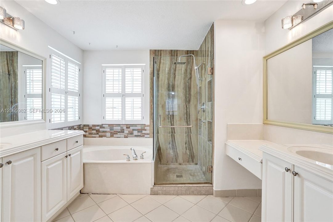 For Sale: $729,000 (4 beds, 2 baths, 2661 Square Feet)