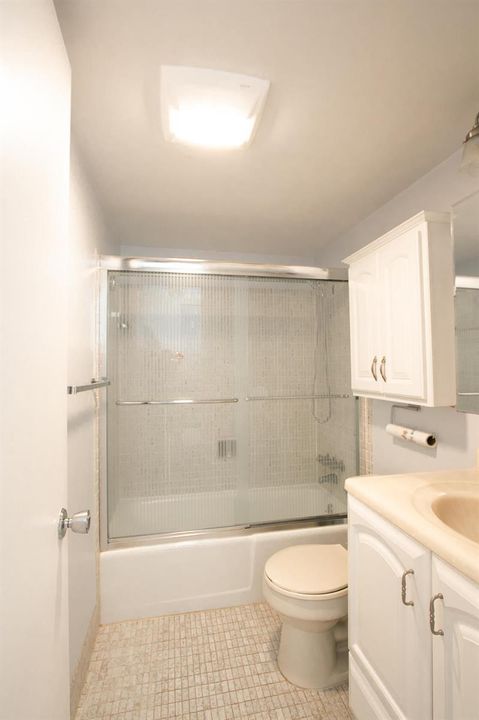murry-Hills-208-Building4-3