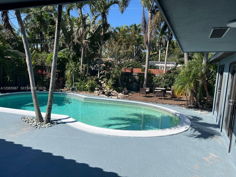 For Rent: $7,000 (3 beds, 2 baths, 0 Square Feet)