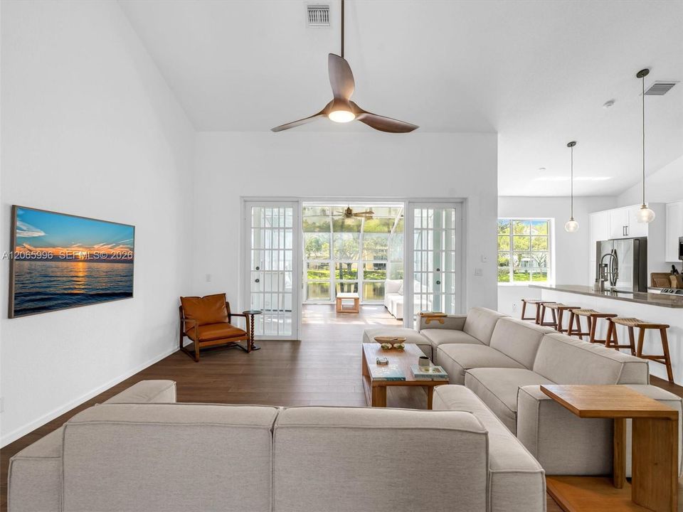For Rent: $4,999 (3 beds, 2 baths, 1778 Square Feet)