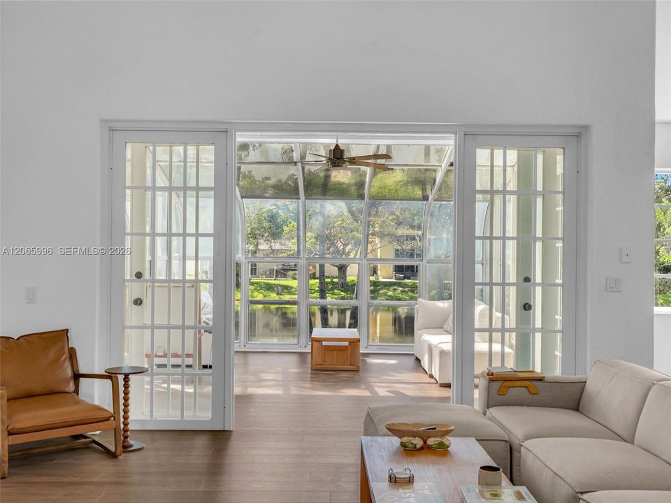 For Rent: $4,999 (3 beds, 2 baths, 1778 Square Feet)