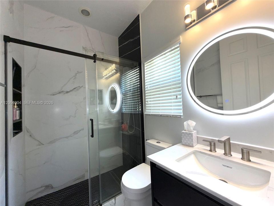В аренду: $3,300 (3 спален, 3 ванн, 1527 Квадратных фут)