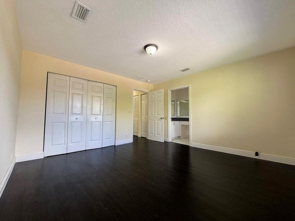 3118 Coral Ridge Dr_024