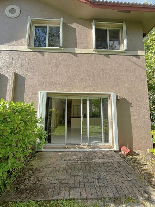 3118 Coral Ridge Dr_035