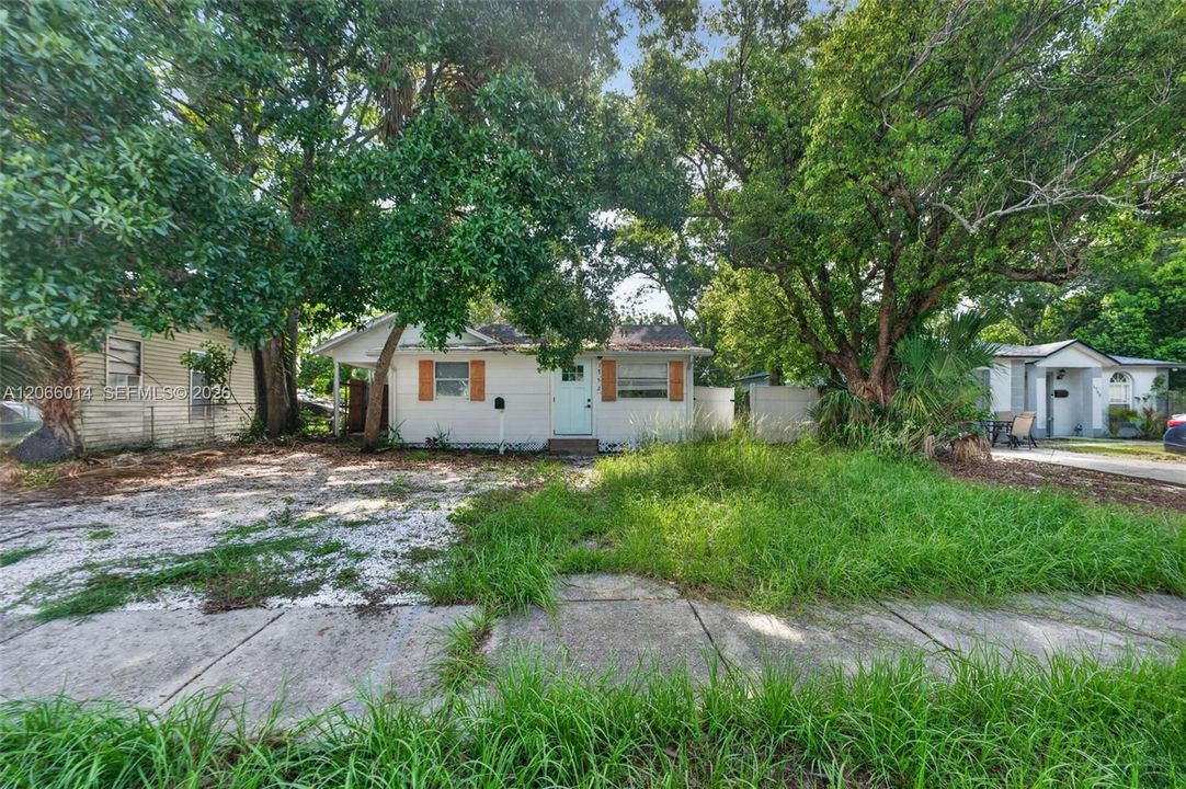 Activo con contrato: $172,000 (2 camas, 1 baños, 665 Pies cuadrados)