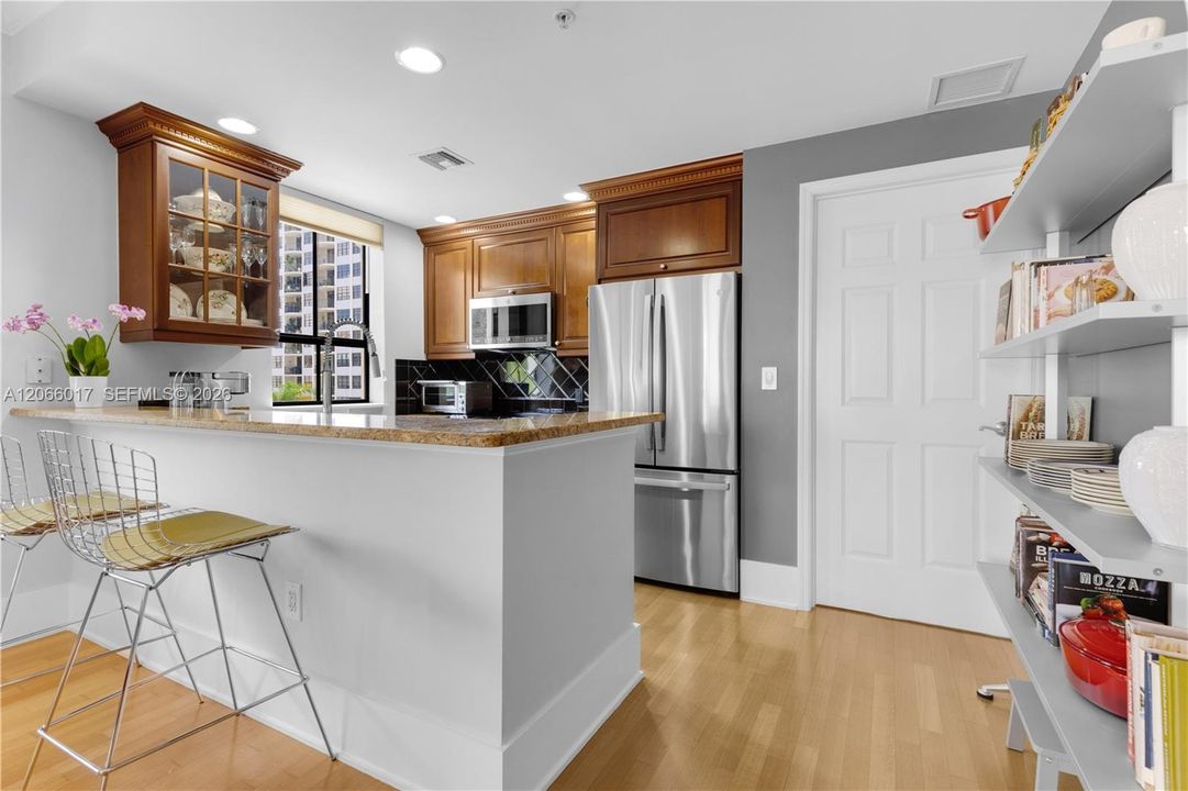 En Venta: $850,000 (2 camas, 2 baños, 1206 Pies cuadrados)