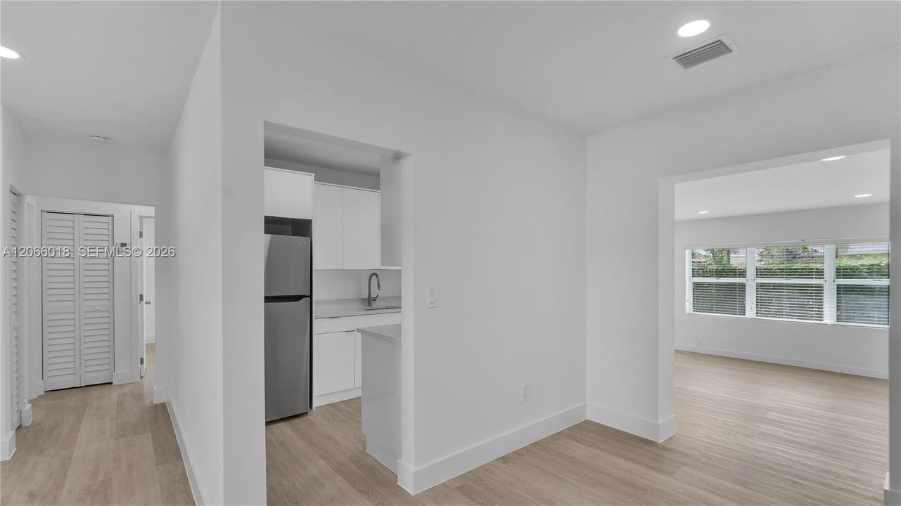 For Sale: $765,000 (3 beds, 2 baths, 1365 Square Feet)