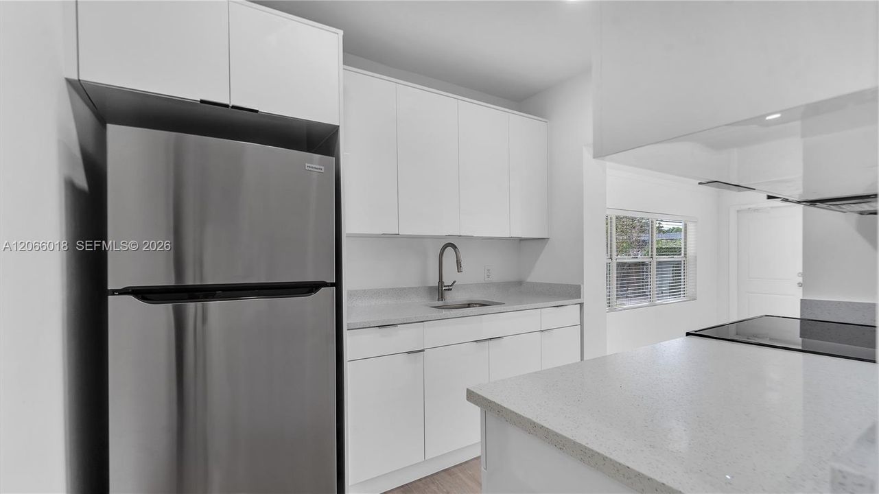 For Sale: $765,000 (3 beds, 2 baths, 1365 Square Feet)