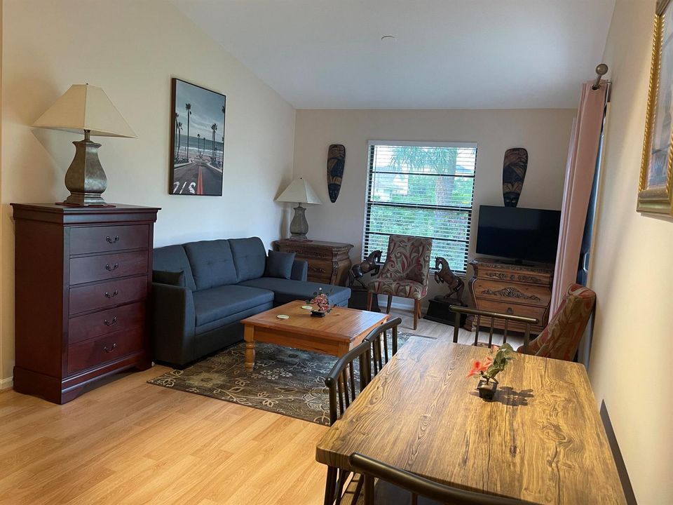 livingroom2 2024-11-02 15_45_09