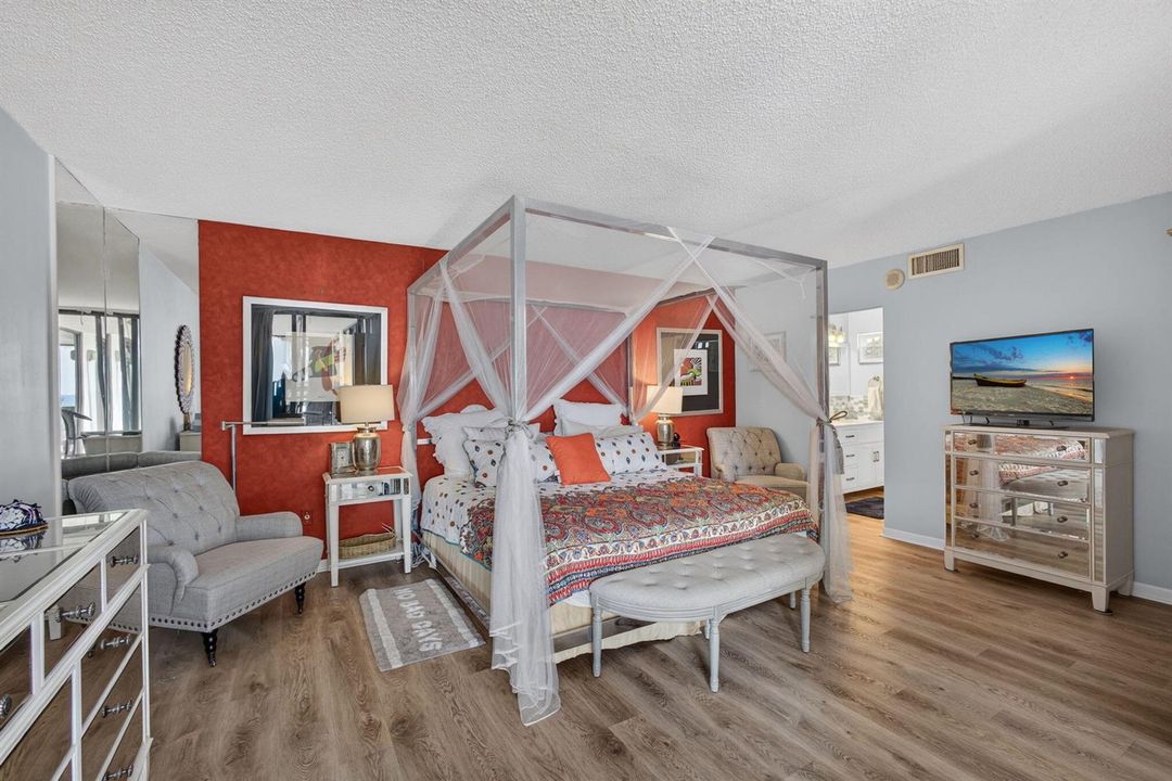 22-web-or-mls-5D1A3796