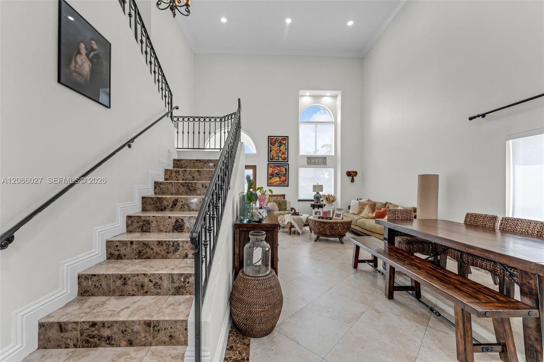For Sale: $1,500,000 (4 beds, 3 baths, 3176 Square Feet)