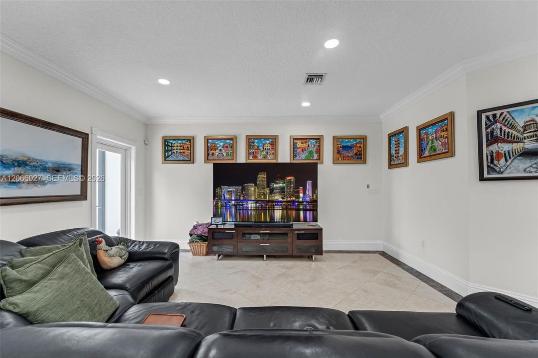 For Sale: $1,500,000 (4 beds, 3 baths, 3176 Square Feet)