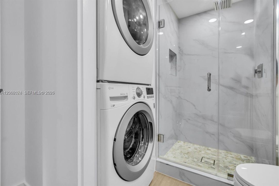 En Renta: $2,400 (2 camas, 2 baños, 1216 Pies cuadrados)