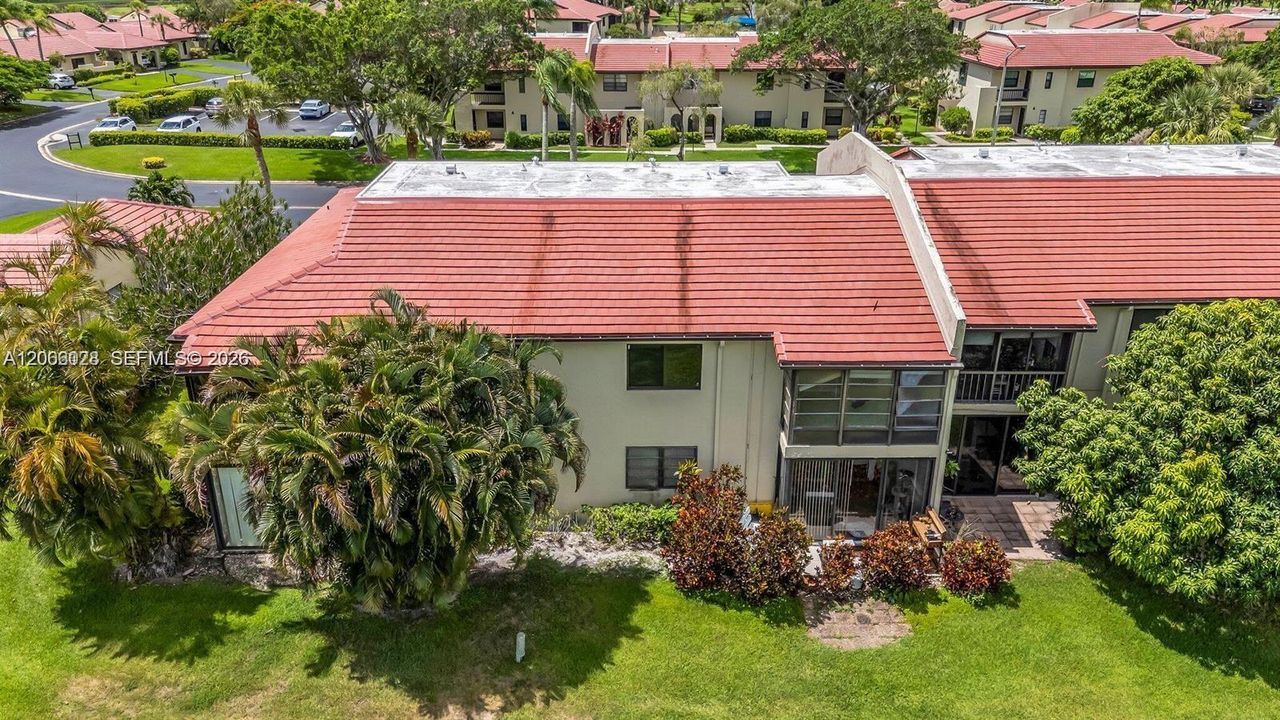 En Renta: $2,400 (2 camas, 2 baños, 1216 Pies cuadrados)