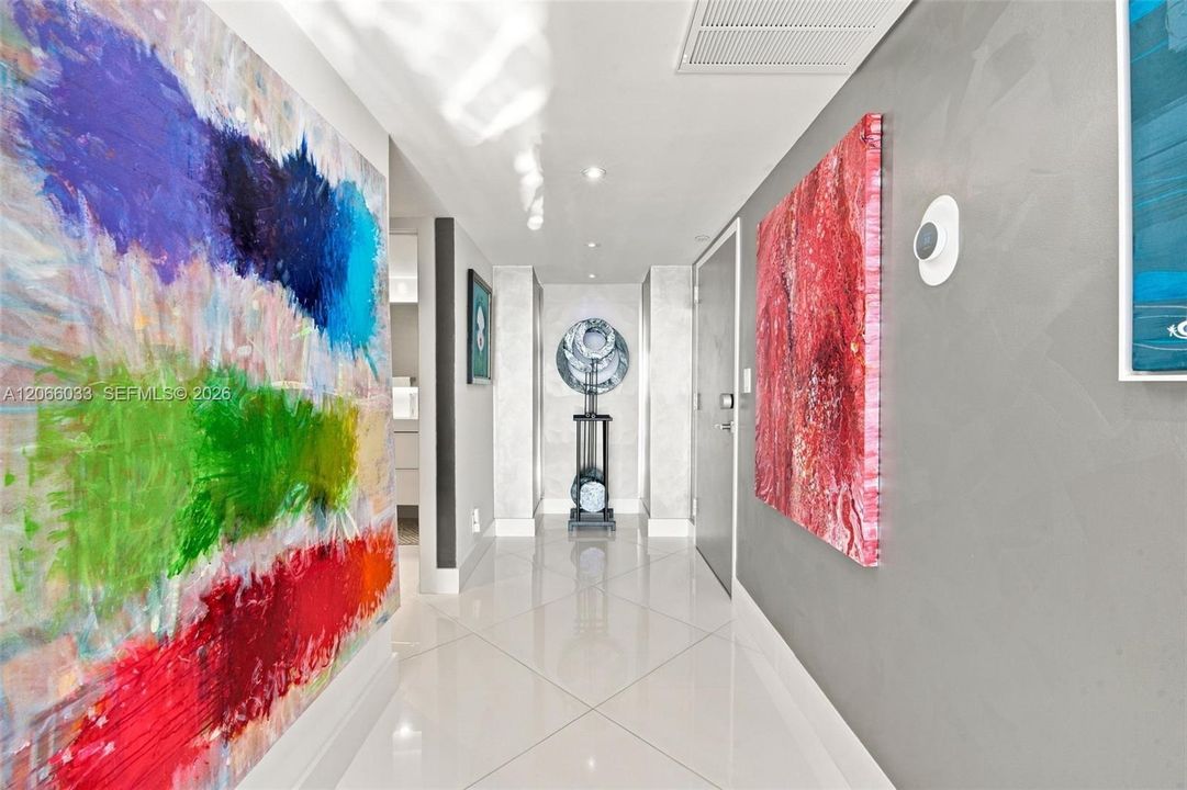 На продажу: $899,000 (2 спален, 2 ванн, 1570 Квадратных фут)