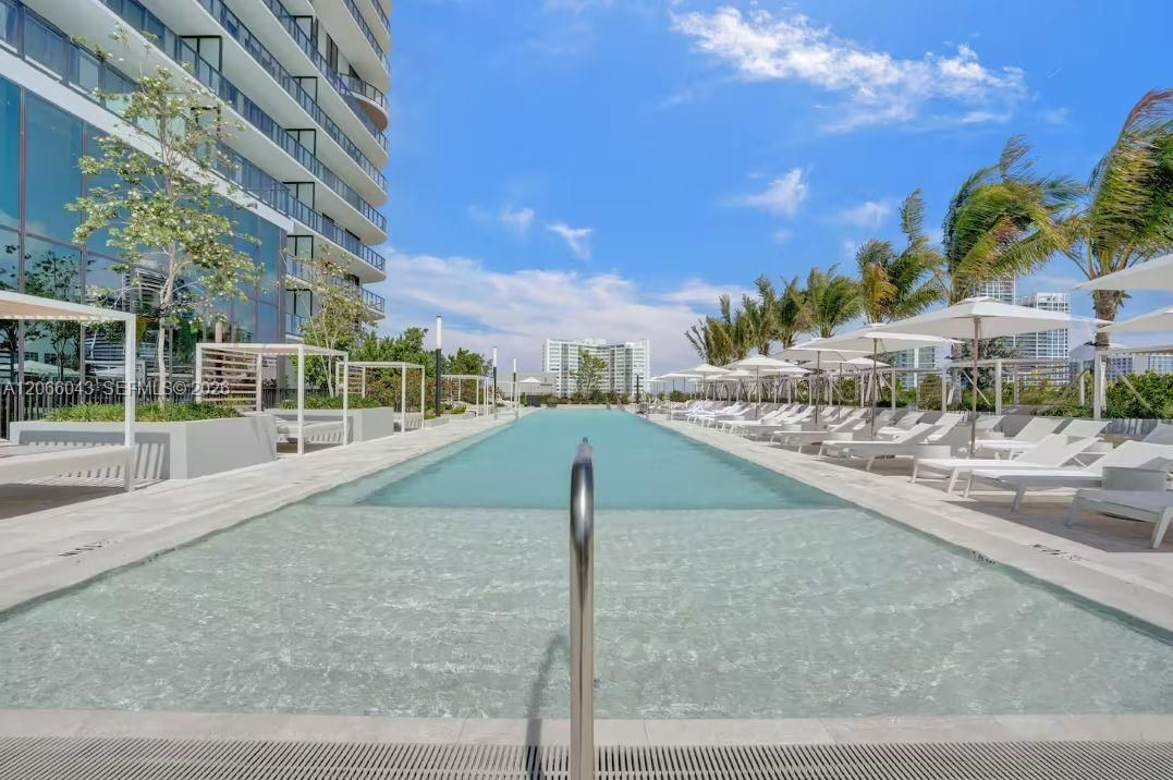 En Venta: $699,000 (1 camas, 1 baños, 425 Pies cuadrados)