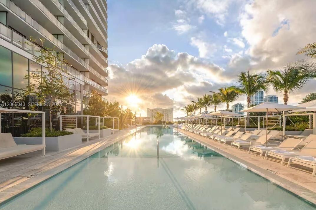 En Venta: $699,000 (1 camas, 1 baños, 425 Pies cuadrados)