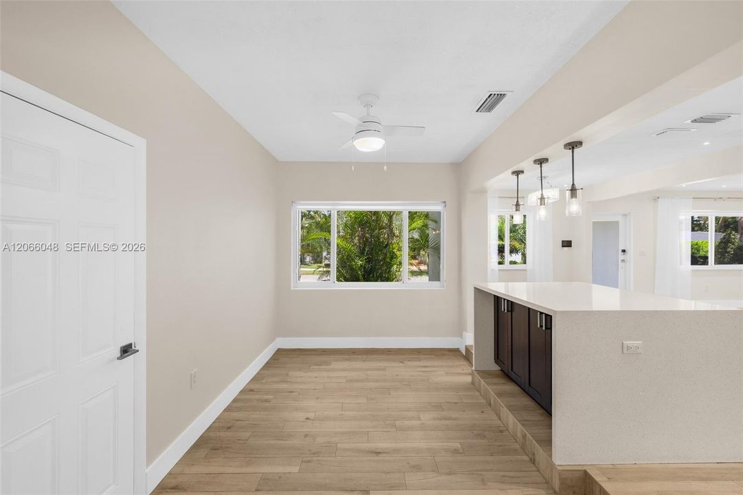 For Sale: $1,300,000 (3 beds, 2 baths, 1549 Square Feet)
