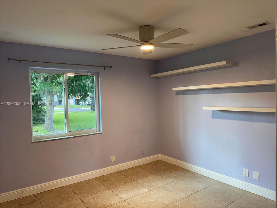 For Rent: $4,500 (4 beds, 2 baths, 2195 Square Feet)