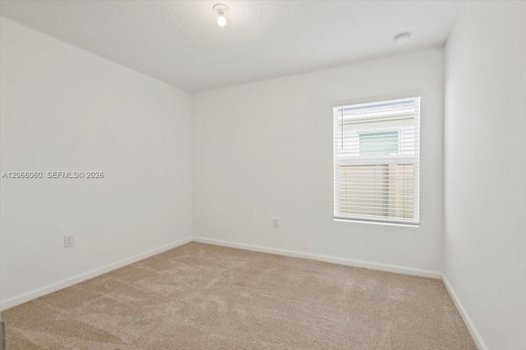 For Sale: $325,000 (3 beds, 2 baths, 1448 Square Feet)