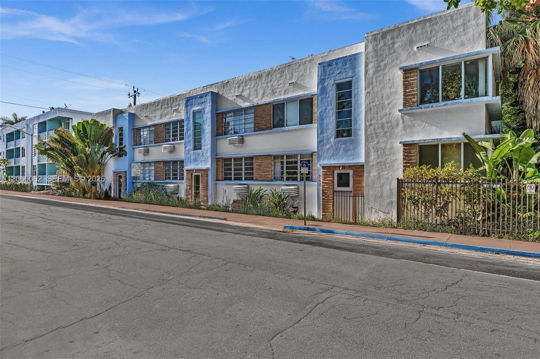 For Sale: $189,000 (0 beds, 1 baths, 500 Square Feet)