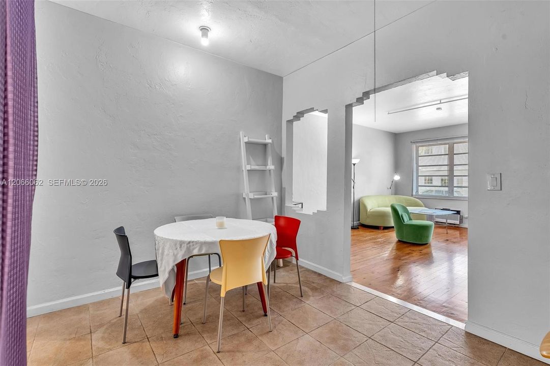 For Sale: $189,000 (0 beds, 1 baths, 500 Square Feet)