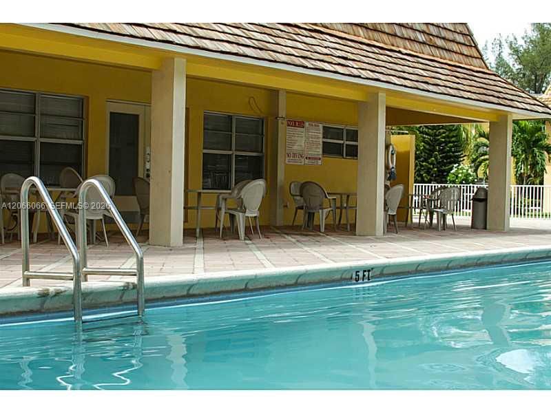 Swimming Pool/Hot Tub/Sauna