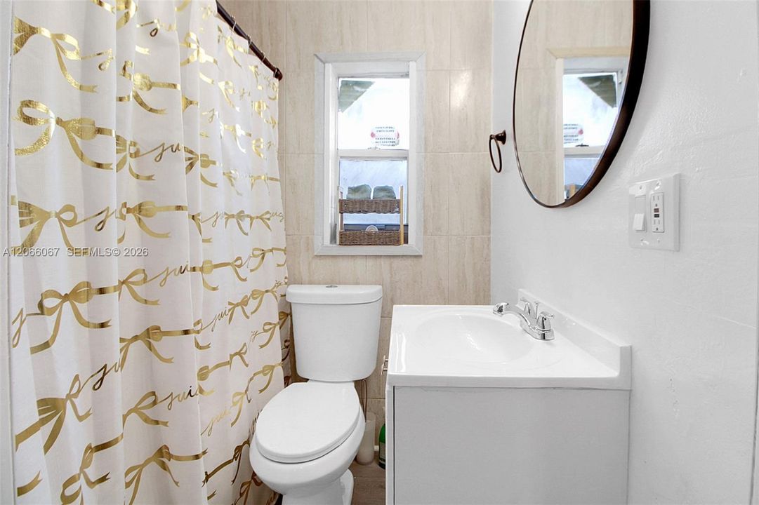 For Sale: $560,000 (0 beds, 0 baths, 1342 Square Feet)