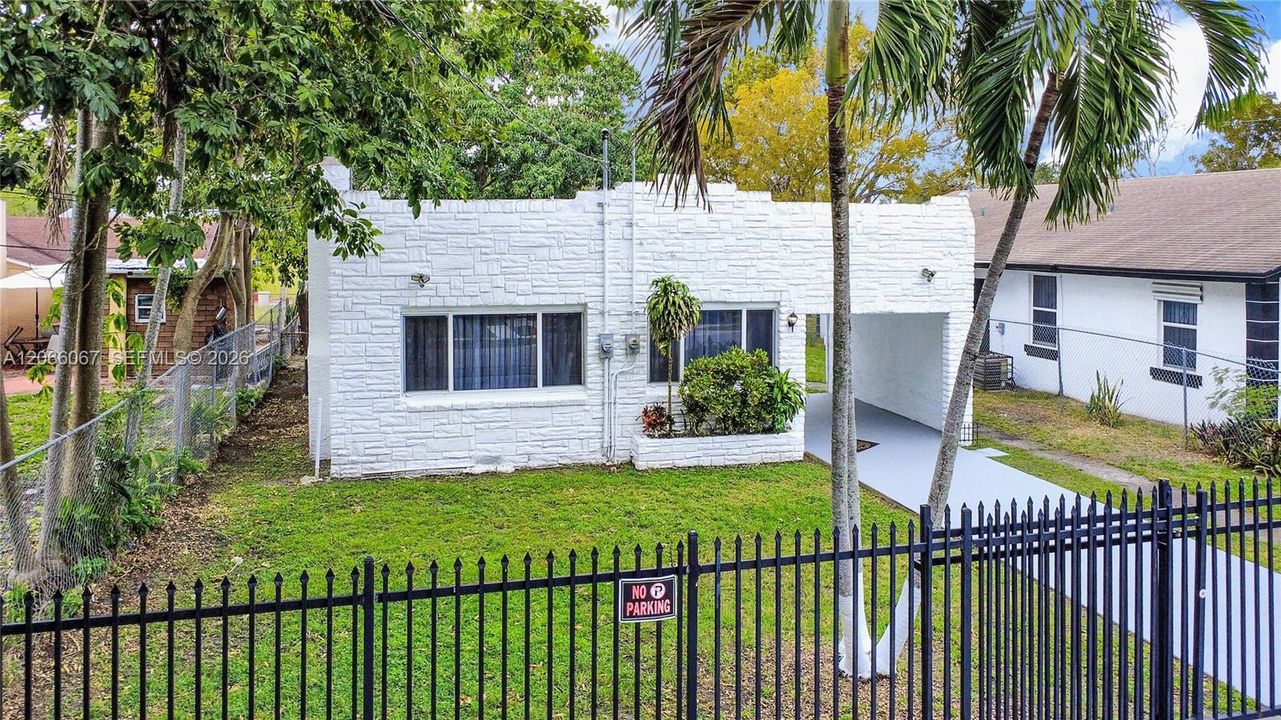 For Sale: $560,000 (0 beds, 0 baths, 1342 Square Feet)
