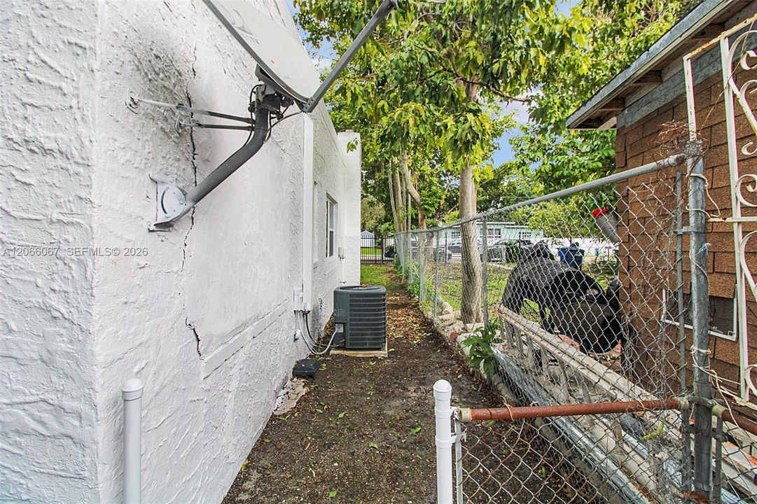 For Sale: $560,000 (0 beds, 0 baths, 1342 Square Feet)
