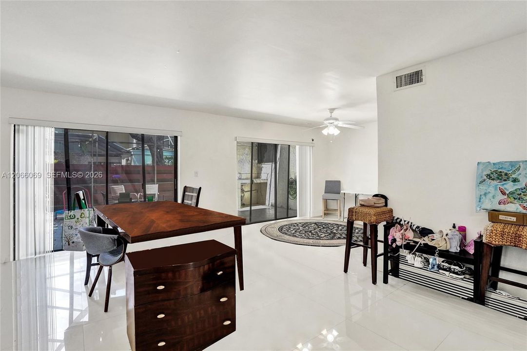 Active With Contract: $559,000 (3 beds, 2 baths, 1850 Square Feet)
