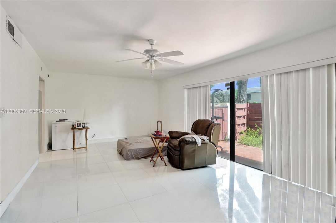 Active With Contract: $559,000 (3 beds, 2 baths, 1850 Square Feet)