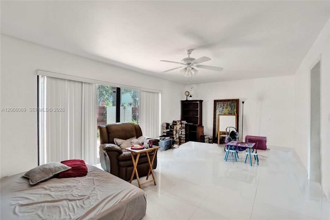 Active With Contract: $559,000 (3 beds, 2 baths, 1850 Square Feet)