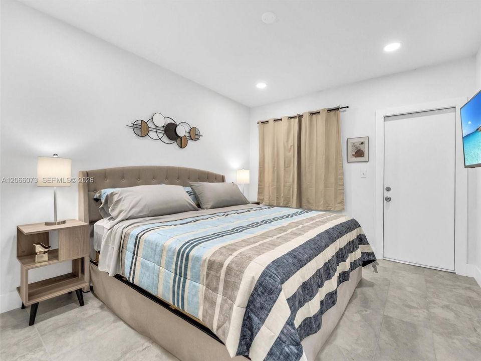 For Sale: $720,000 (0 beds, 0 baths, 1551 Square Feet)
